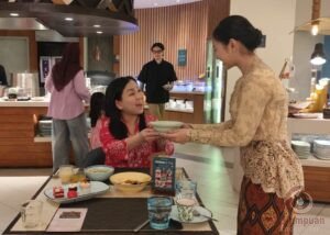 Pesta Rakyat Four Points by Sheraton Hipnotis Ratusan Pengunjung