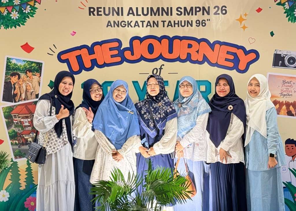 Perkuat Ikatan Persahabatan, Alumni SMPN 26 Surabaya Adakan Reuni