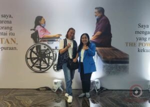 Lukisan SBY Menjadi Magnet Pengunjung, Termasuk Kaum Perempuan